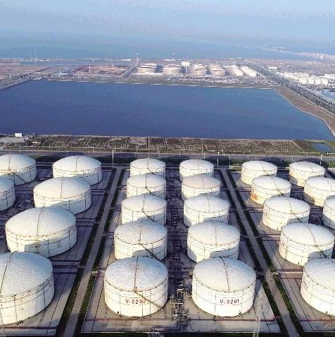 ��Ӫ�۽�����߶˵�ʯ������--�¹�Σ��Ʒ�������