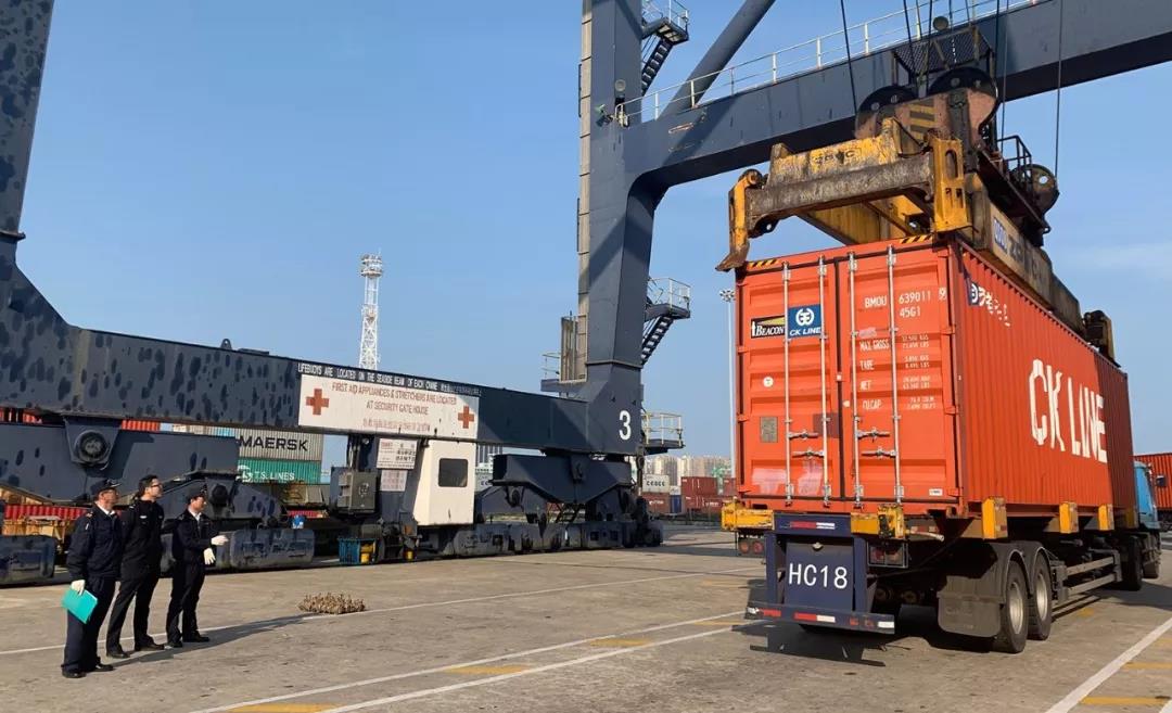 ��������Ϳ�Ͼ����ؼ���Ϊ���ﱻ�����˻غ���